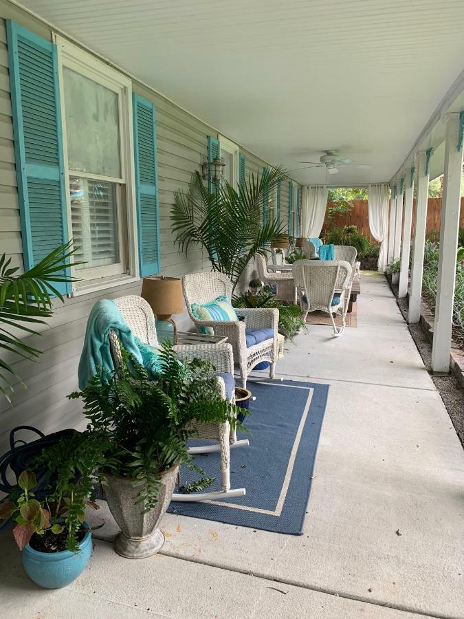 Caroline'S Bed And Breakfast Summerville Exteriör bild